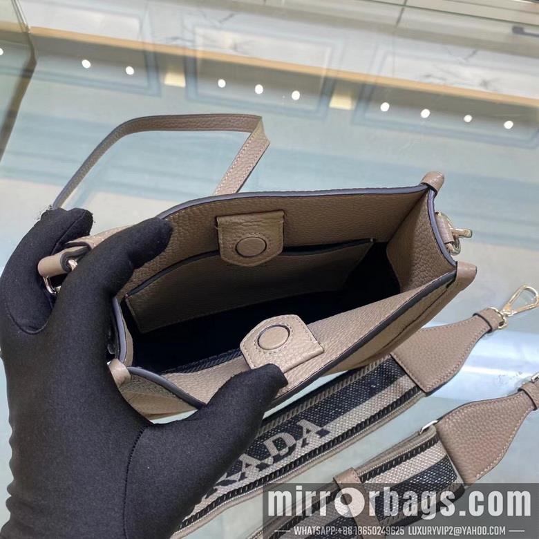 Replica Prada Bags 1BH191 20X19X6cm XM