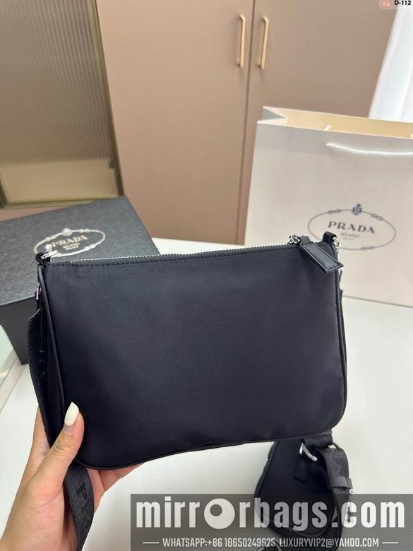 Replica Prada Bags Prada D-112 23x6x16cm zy
