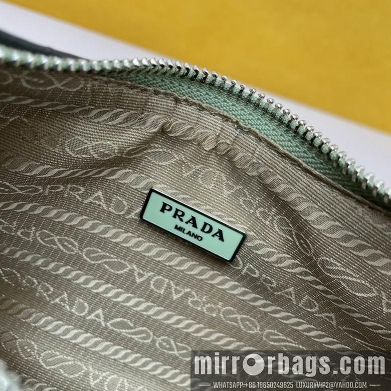 Replica Prada Bags WW1BH204绿 18X22X6.5