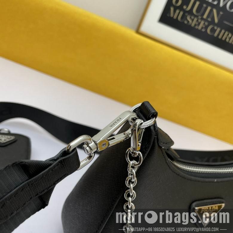 Replica Prada Bags WW1BH204黑 18X22X6.5