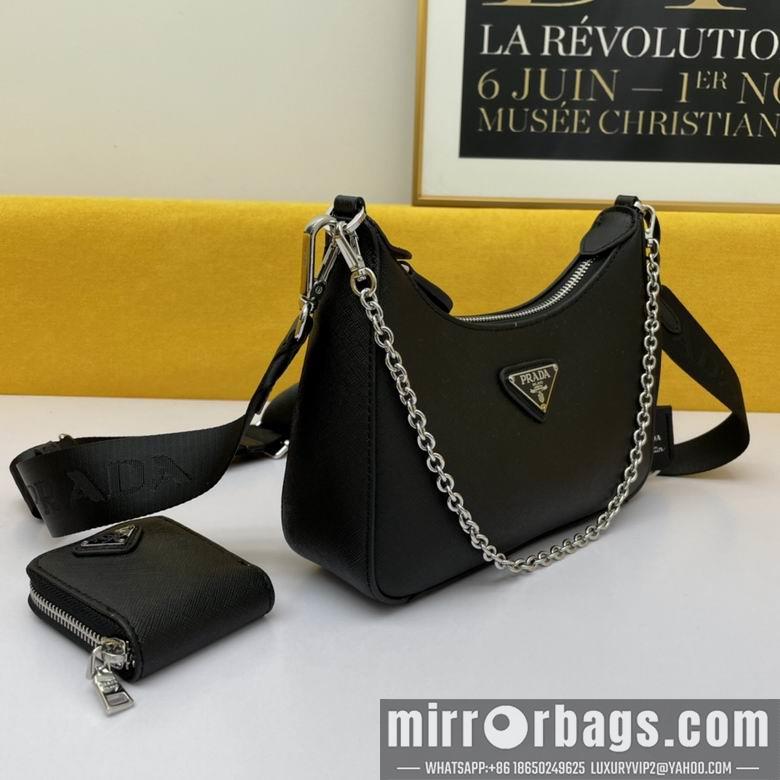 Replica Prada Bags WW1BH204黑 18X22X6.5