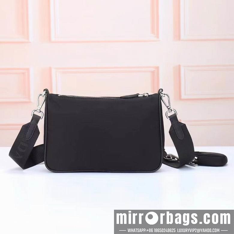 Replica Prada Bags 23X15X5cm 053055 XM