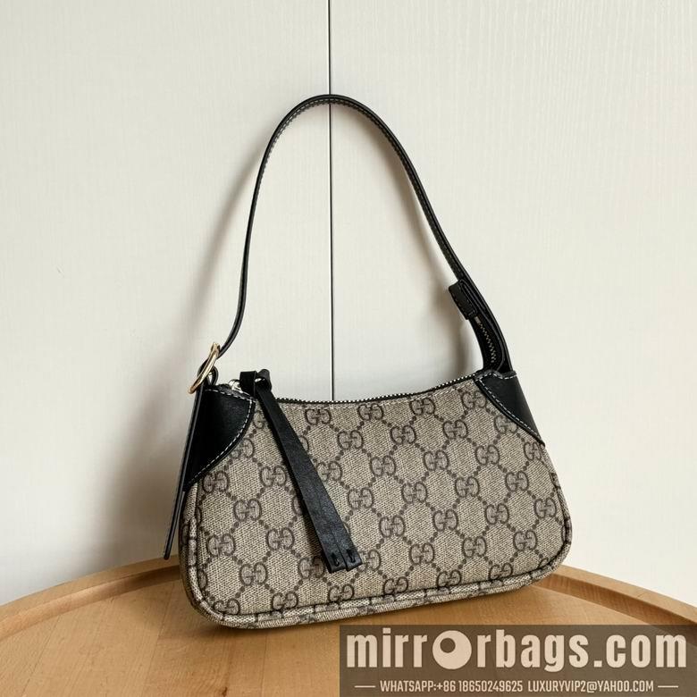 Replica Gucci Bags 1:1 Emblem 820696 23X13X2cm DF