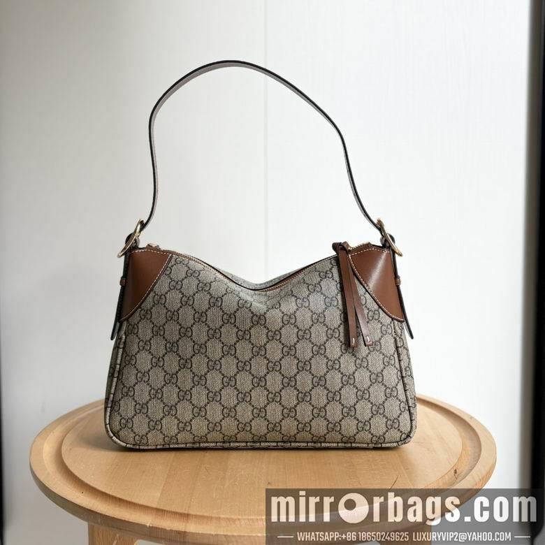 Replica Gucci Bags 1:1 Emblem 815216 31.5X21X8cm DF