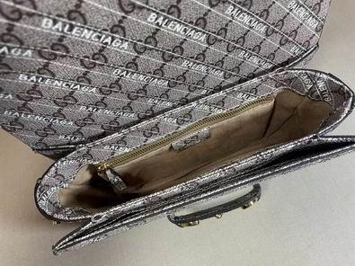 Replica Gucci Bags 1:1 Horsebit 602204 25x18x8 cm df01
