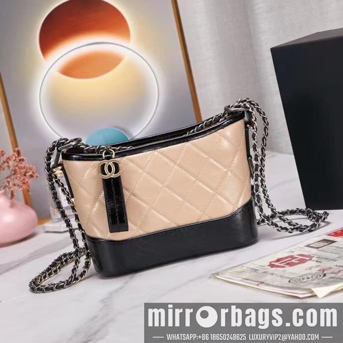 1:1 Replica Chanel Bags 221116 20cm WO