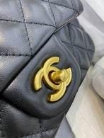1:1 Replica Chanel Bags BT1786  17cm