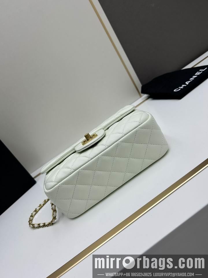 1:1 Replica Chanel Bags Chanel 5111 14x20x8cm jj2