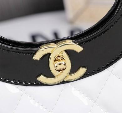 1:1 Replica Chanel Bags 8841 22X23X5.5cm WO 2colour