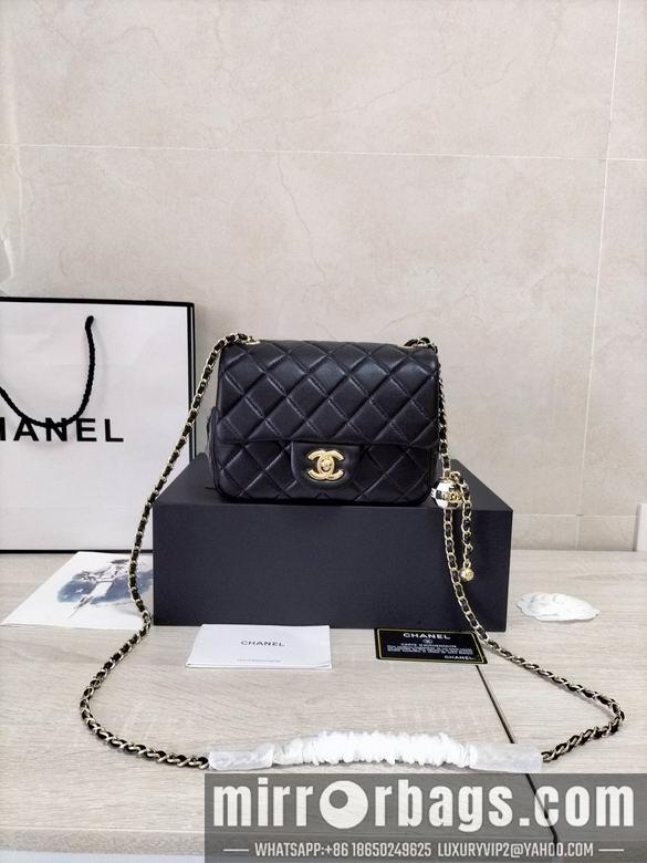 1:1 Replica Chanel Bags 9025 18X13X7cm WO