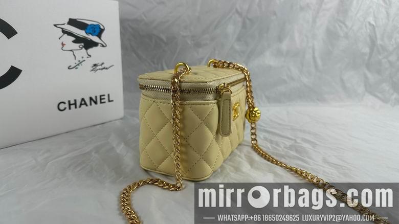 1:1 Replica Chanel Bags 740 18X10X9cm WO 3colour