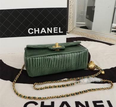 1:1 Replica Chanel Bags 8942 13X20X7cm WO