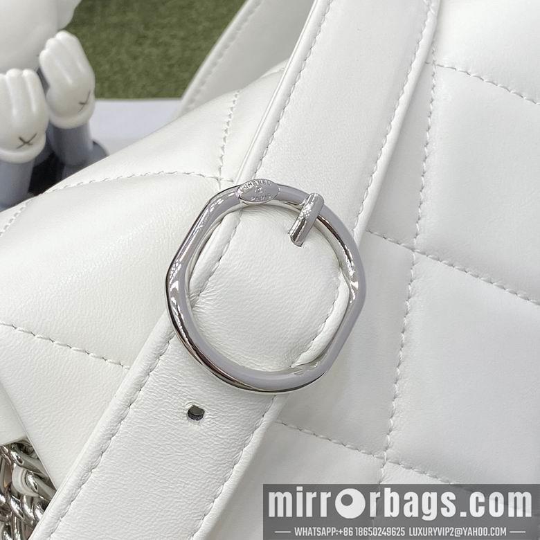 1:1 Replica Chanel Bags SS2023 22cm YG 2colour