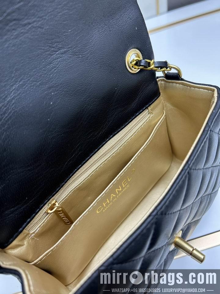 1:1 Replica Chanel Bags Chanel 5112 13x18x7cm jj
