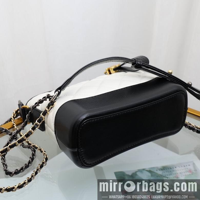 1:1 Replica Chanel Bags 6683 20cm YG 2colour
