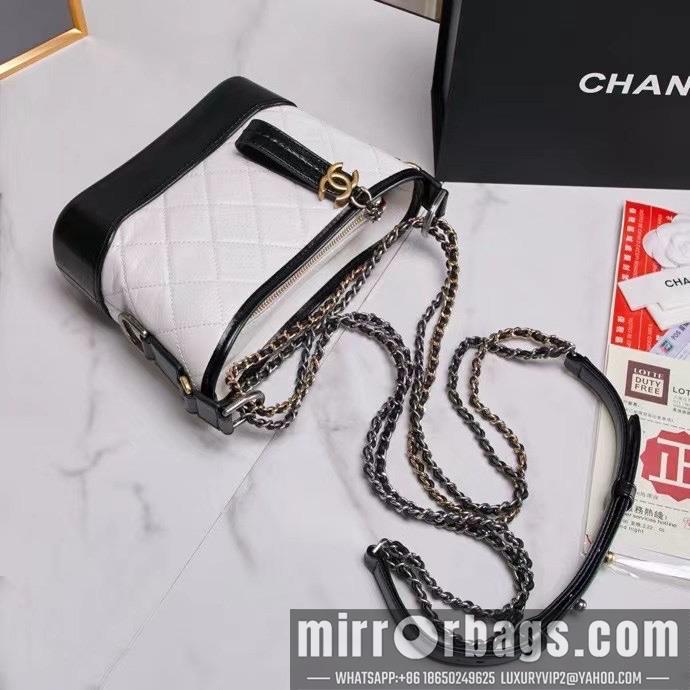 1:1 Replica Chanel Bags 221111 20cm WO