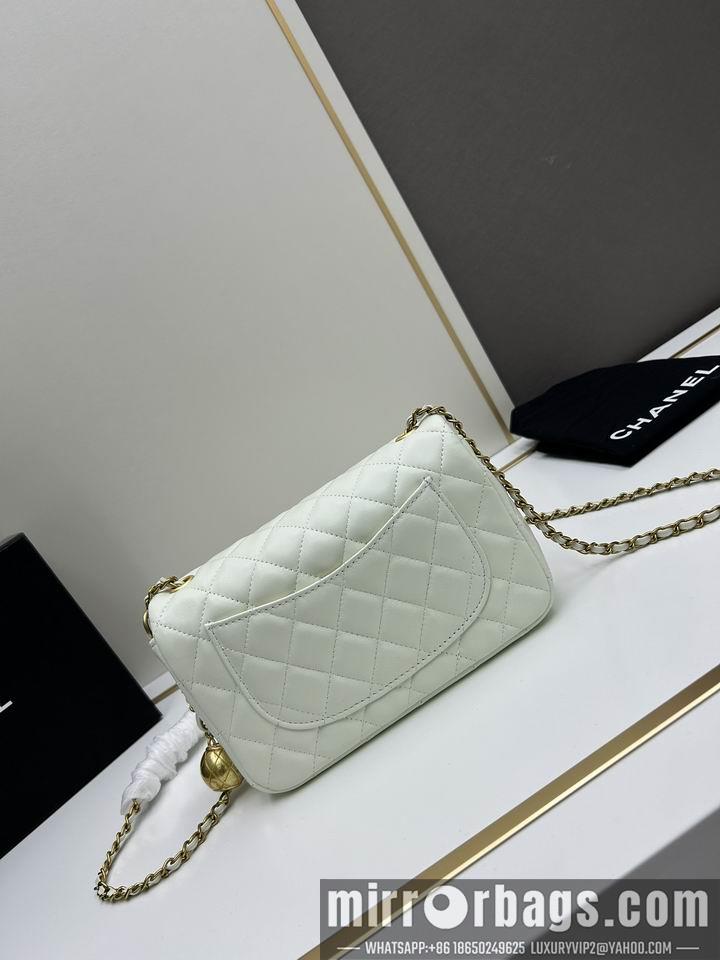 1:1 Replica Chanel Bags Chanel 5111 14x20x8cm jj2