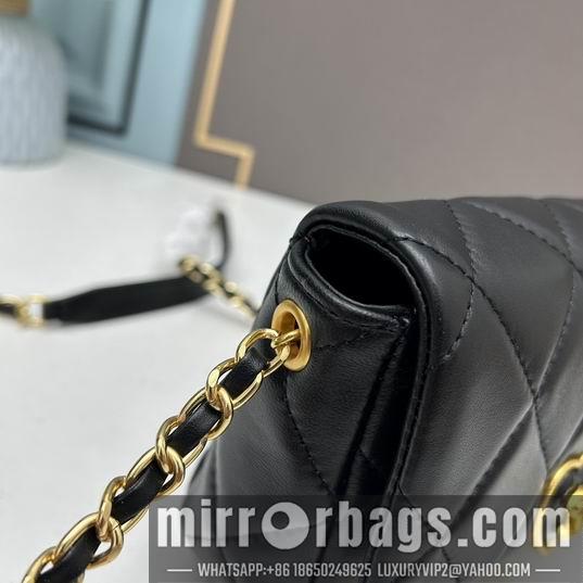 1:1 Replica Chanel Bags Chane1 742 18x13.5x5.5cm ww