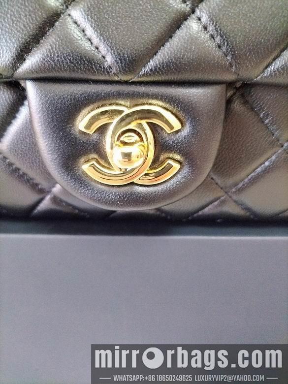 1:1 Replica Chanel Bags 9025 20X13X7cm WO 2colour