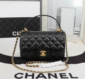1:1 Replica Chanel Bags WO8041 20X2X6