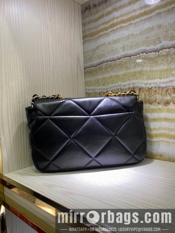 1:1 Replica Chanel Bags BT33845 16X26X9