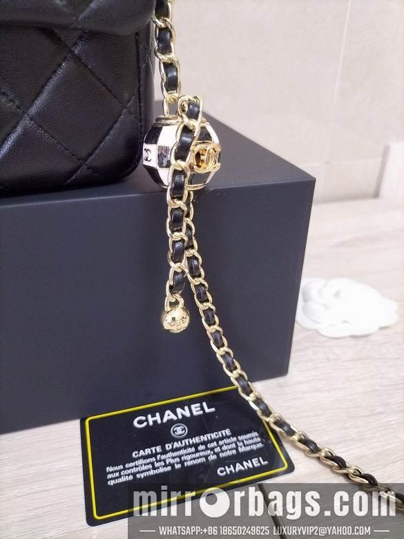 1:1 Replica Chanel Bags 9025 18X13X7cm WO