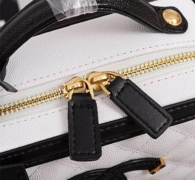 1:1 Replica Chanel Bags 8058 17X13X7.5cm WO