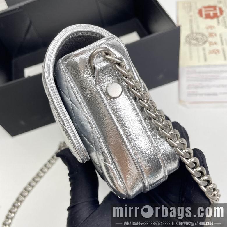 1:1 Replica Chanel Bags 3181 21X10cm XMY 2colour