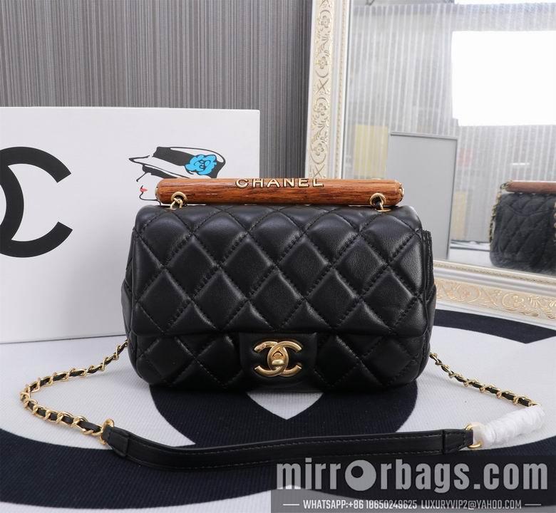 1:1 Replica Chanel Bags 8930 20cm WO 3colour