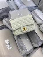 1:1 Replica Chanel Bags BT1786  17cm