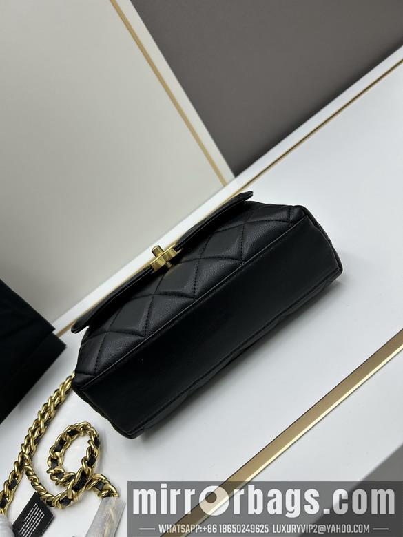 1:1 Replica Chanel Bags Chanel 5115 13x20.5x6.5cm jj
