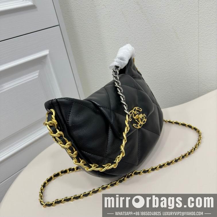 1:1 Replica Chanel Bags Chanel 6005 26x19cm zy