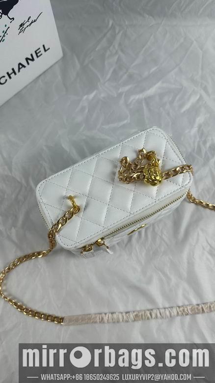 1:1 Replica Chanel Bags 740 18X10X9cm WO 3colour