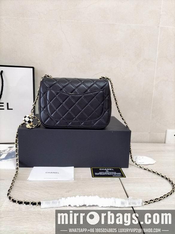 1:1 Replica Chanel Bags 9025 18X13X7cm WO