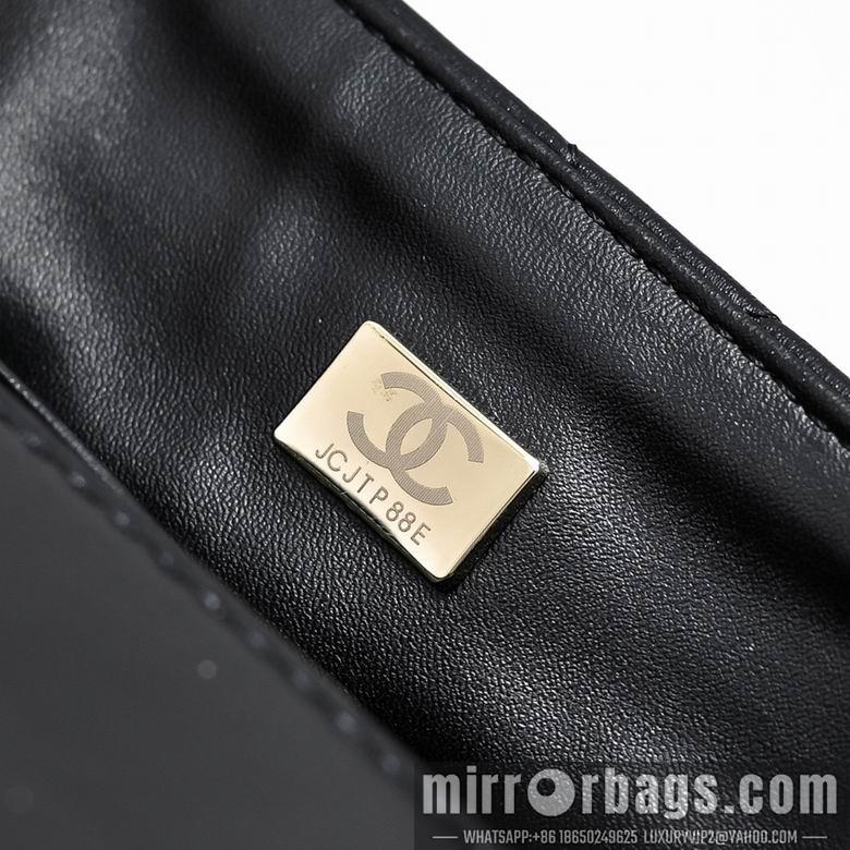 1:1 Replica Chanel Bags 81151 16X23.5X7.5cm XMY 2colour