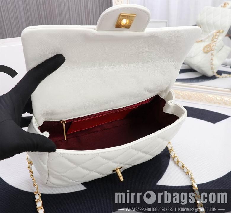 1:1 Replica Chanel Bags 8832 24X15cm WO 3colour