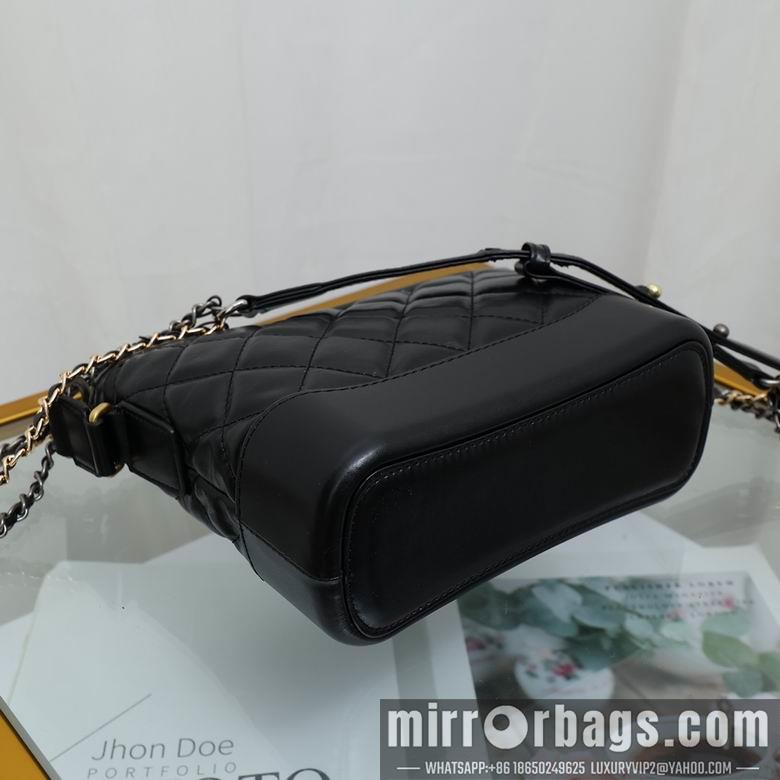 1:1 Replica Chanel Bags 6683 20cm YG 2colour