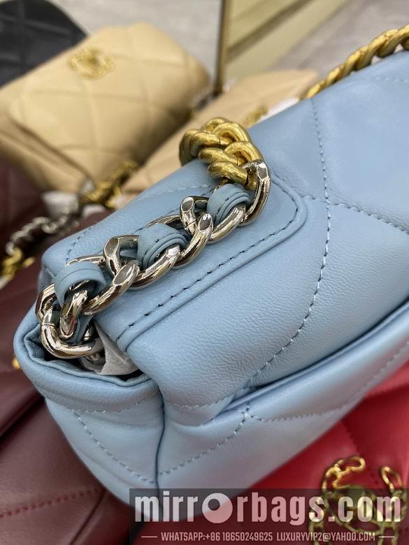 1:1 Replica Chanel Bags BT33845 16X26X9