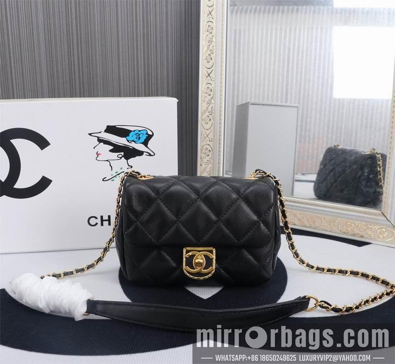1:1 Replica Chanel Bags 8819 18X12cm WO
