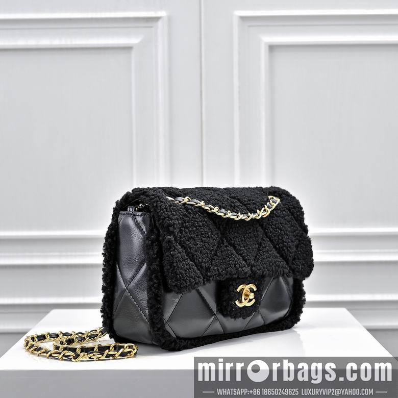 1:1 Replica Chanel Bags 81151 16X23.5X7.5cm XMY 2colour