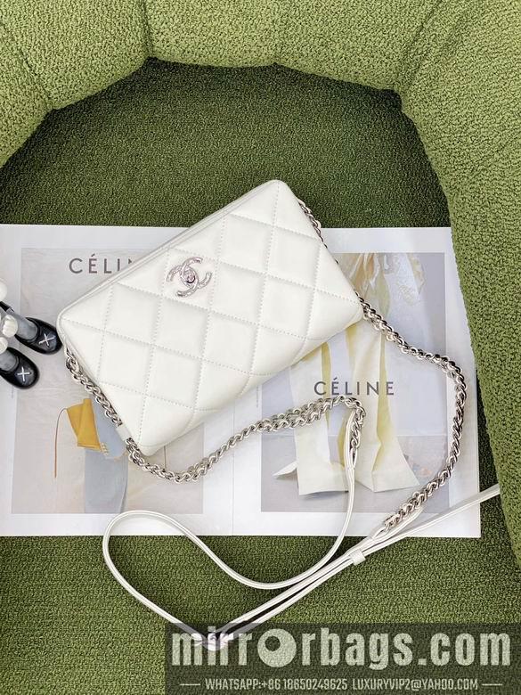 1:1 Replica Chanel Bags SS2023 22cm YG 2colour