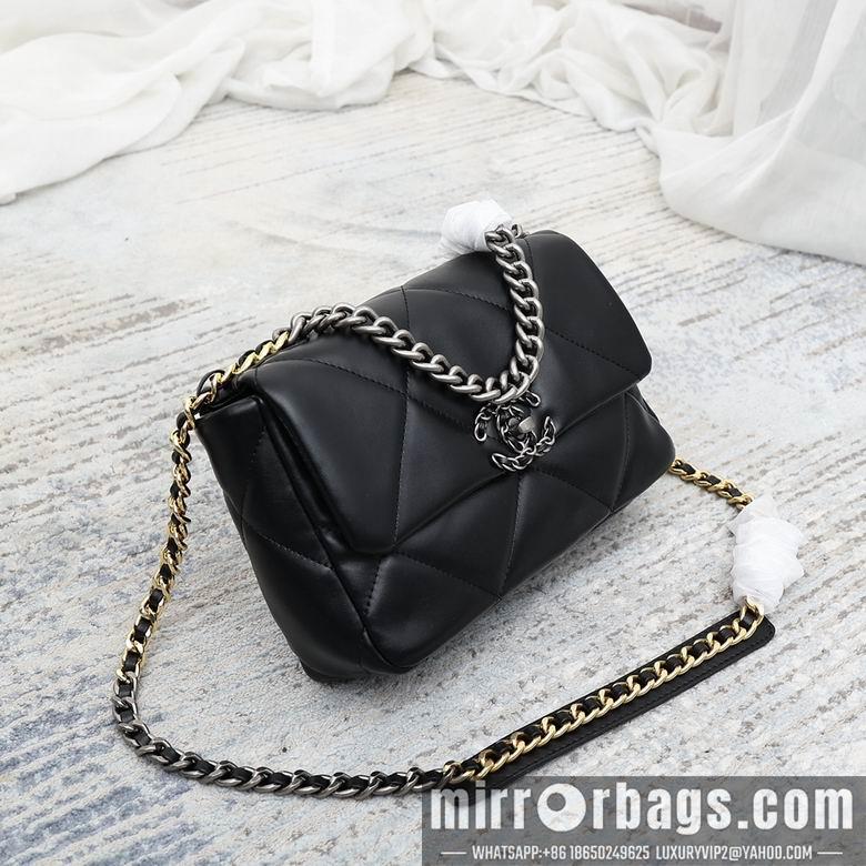 1:1 Replica Chanel Bags WO6021 26cm
