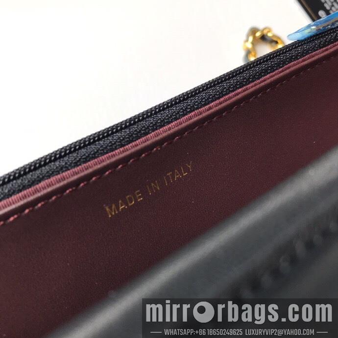 1:1 Replica Chanel Bags 19.5X12X3.5cm 040306