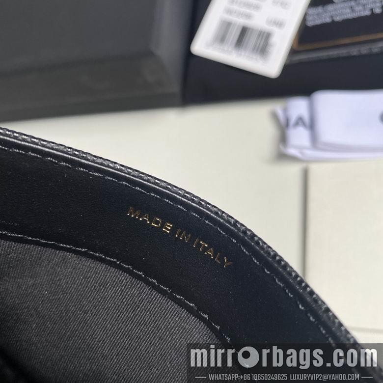 1:1 Replica Chanel Bags 11cm 092705 YG 2colour