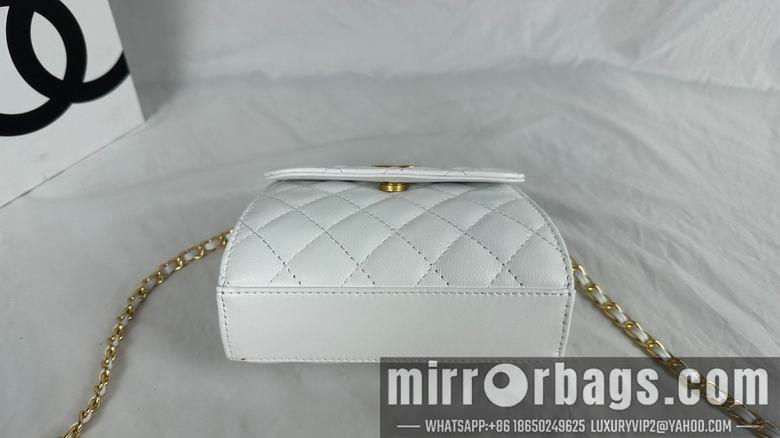 1:1 Replica Chanel Bags 755 16X11cm WO 2colour