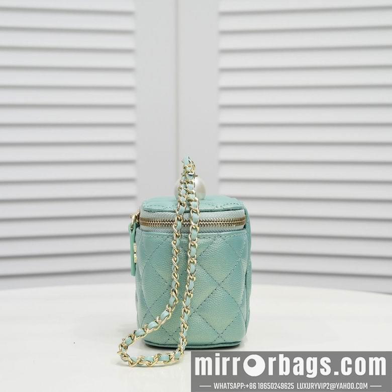 1:1 Replica Chanel Bags 盒子包 8102 12X10X7cm WO
