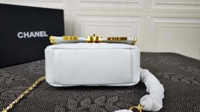 1:1 Replica Chanel Bags 736 19.5X12.5X8cm WO 2colour