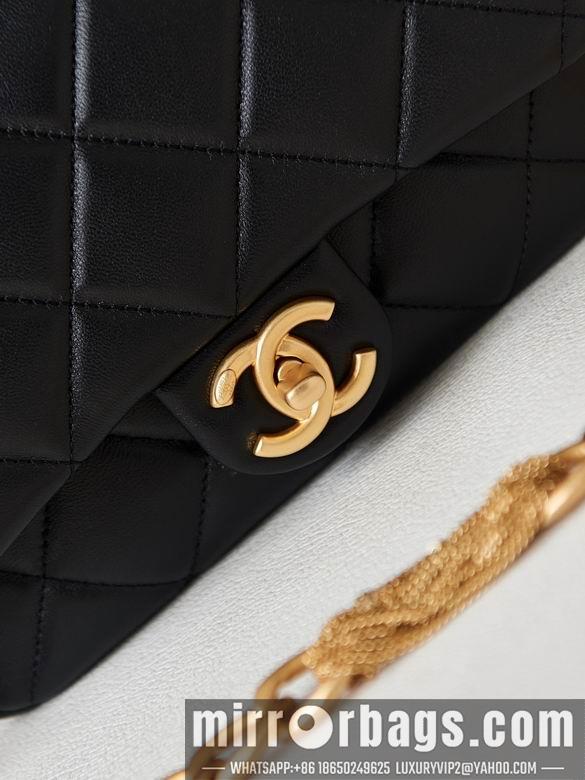 1:1 Replica Chanel Bags 9030 17X21X6cm WO