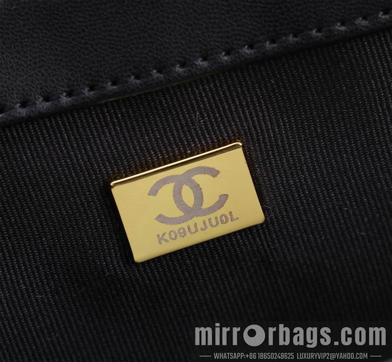 1:1 Replica Chanel Bags 8930 20cm WO 3colour