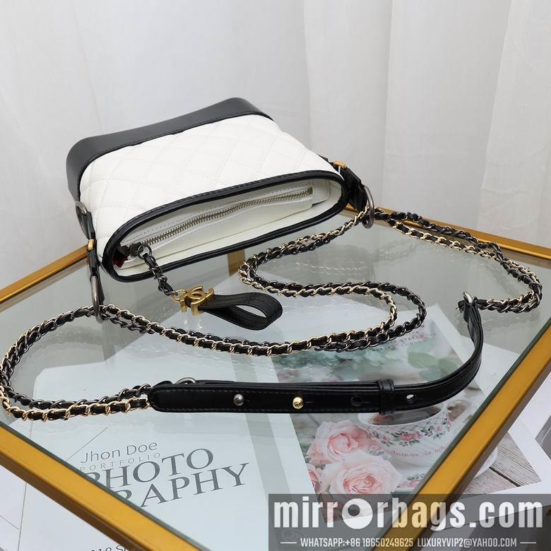 1:1 Replica Chanel Bags 6683 20cm YG 2colour